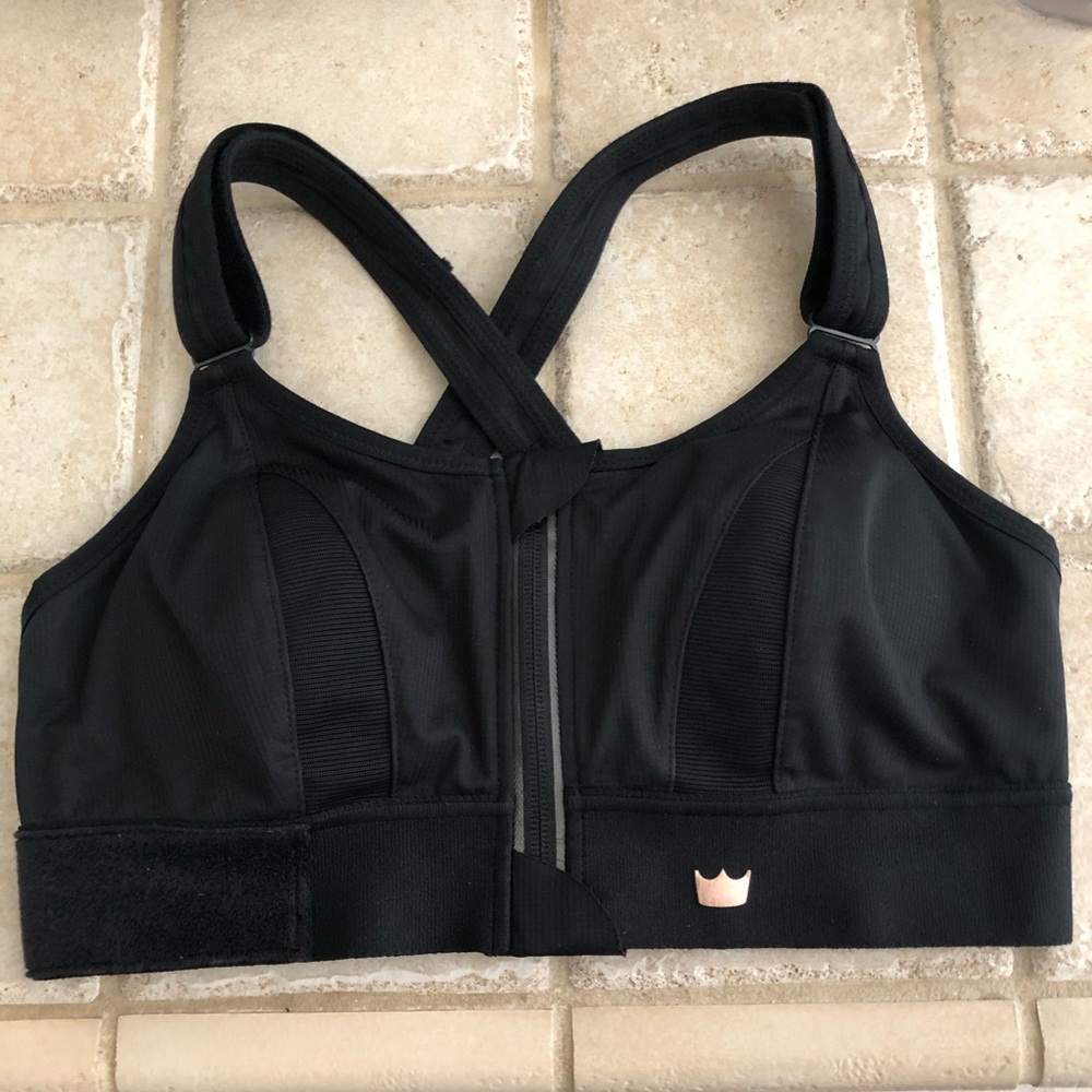 Shefit ultimate sports bra size medium